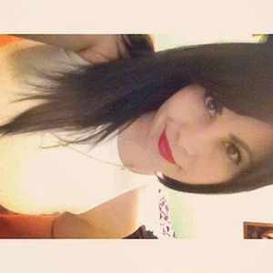 Meet your Posher, Perla